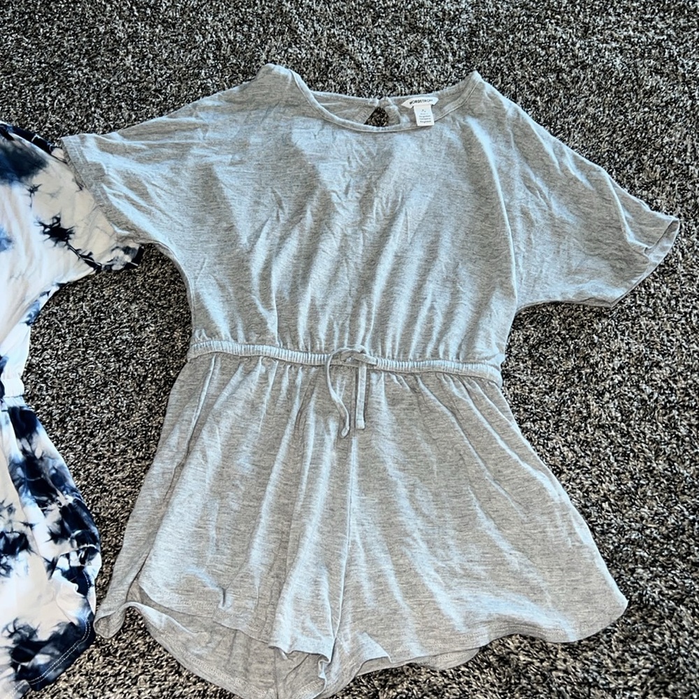 Nordstrom kids girls 7/8 romper bundle - Picture 2 of 7